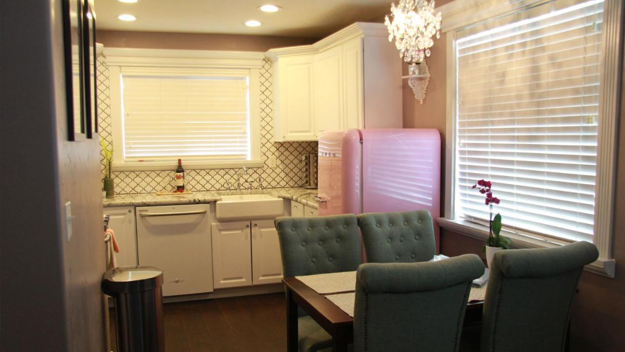 The Pink Fridge Apartment Whitefish Exterior photo